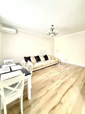 Продаж 2-кімнатної квартири 77.7 м², Миколи Пимоненка вул.,