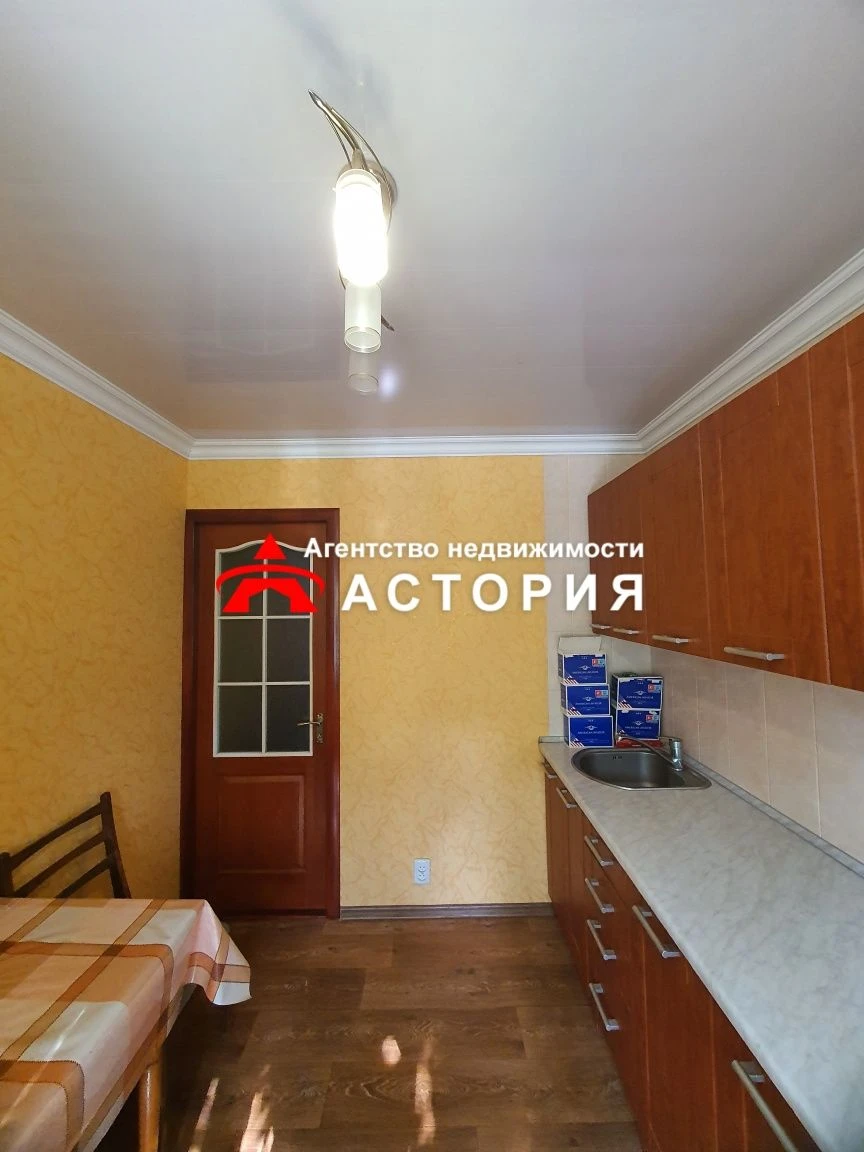 2-кімнатна квартира в гарному стані,вул.Бочарова