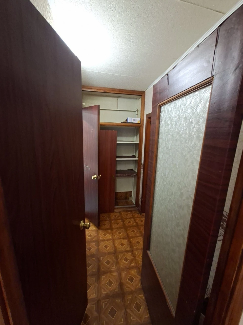 Продажа 3-х комнатной квартиры на Бородинском