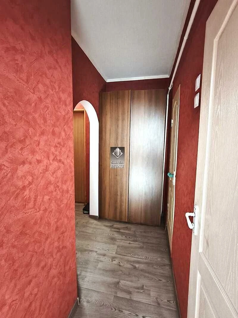 Продаж 2-кімнатної квартири роздільного планування, вул. Руб