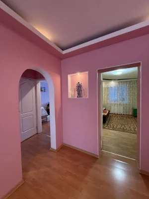 Продам  4 ком.кв .Комфортный 2 этаж