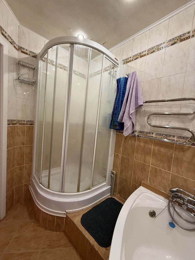Продам  4 ком.кв .Комфортный 2 этаж