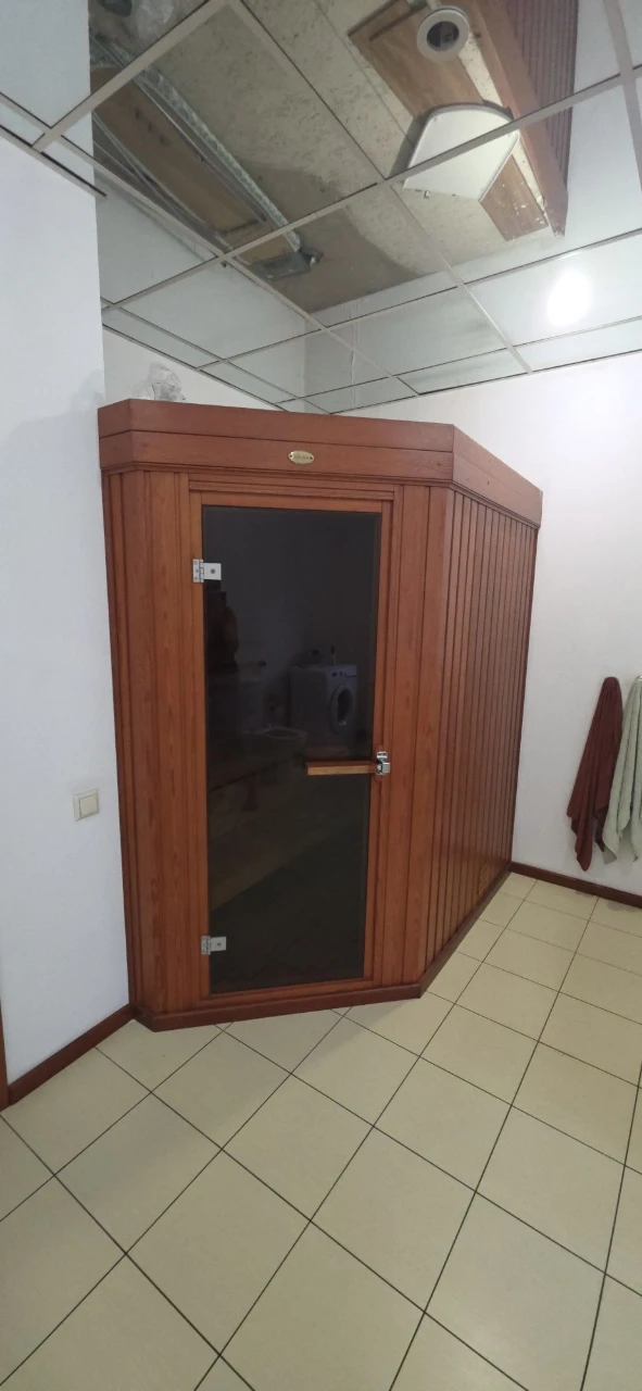 Продаж 4кімнатної квартири з  переплануванням по вул. Олекса