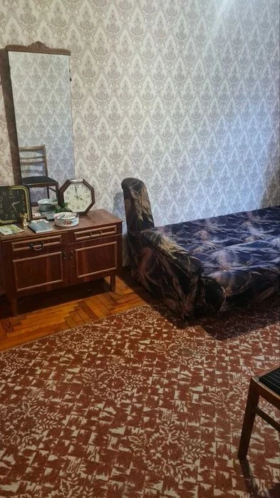 +Продам 3 ком. квартиру ул.Чумаченко 17000 дол. рынок Алекса