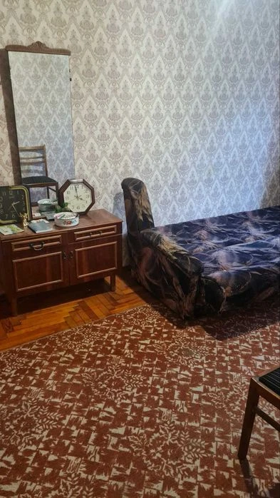 +Продам 3 ком. квартиру ул.Чумаченко 17000 дол. рынок Алекса