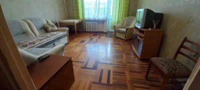 Большая двушечка в центре города с обалденной планировкой.