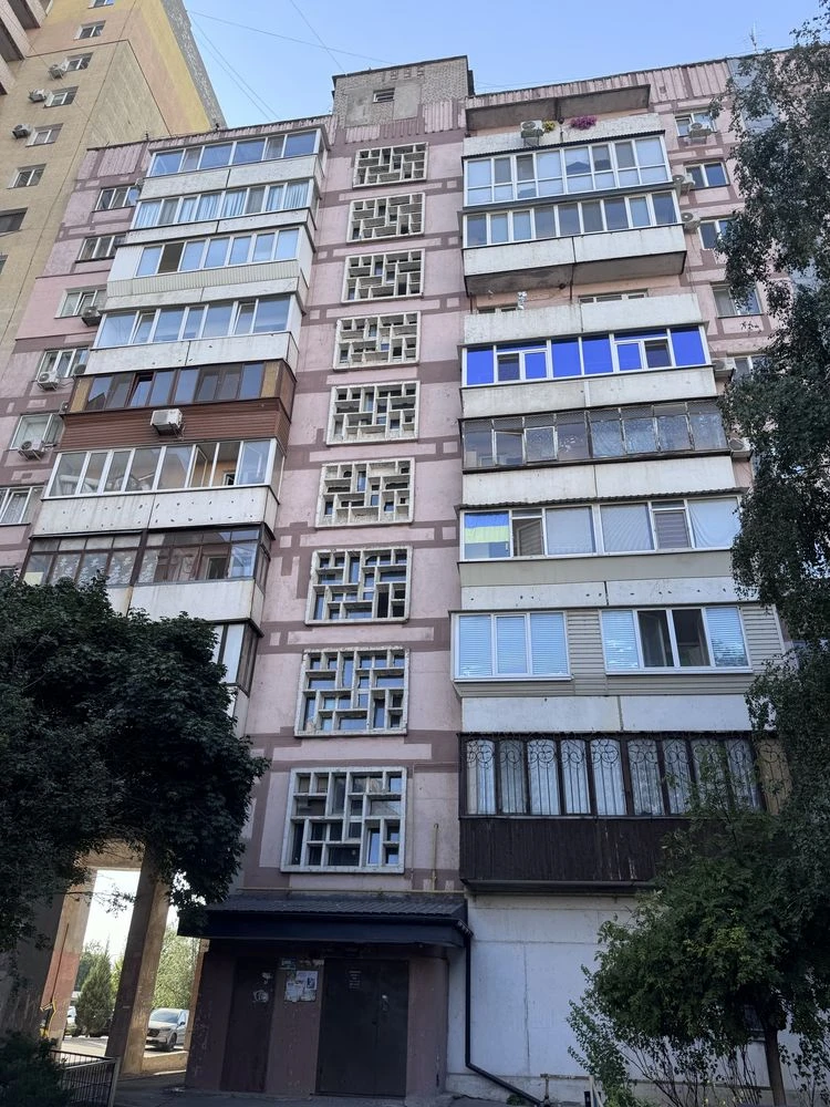 Продажа 3 комн. кв на Бородинском ул.