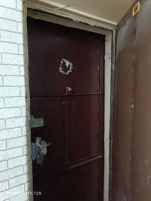 Продам 1 ком. квартиру в центре, ул. Героев полка Азов 5/5