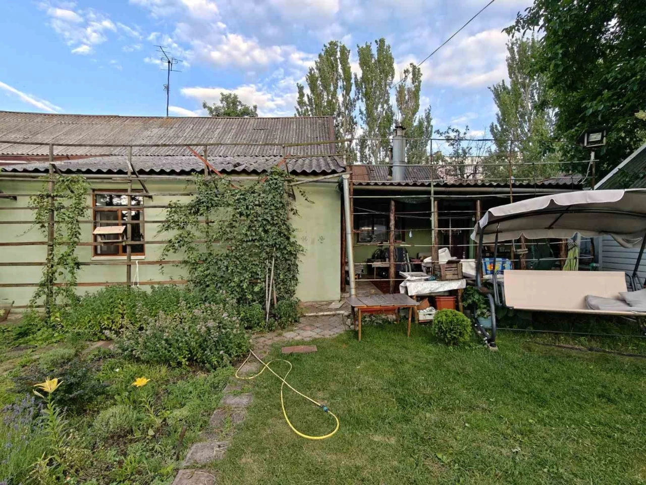 Продажа 3к квартиры на земле Космос