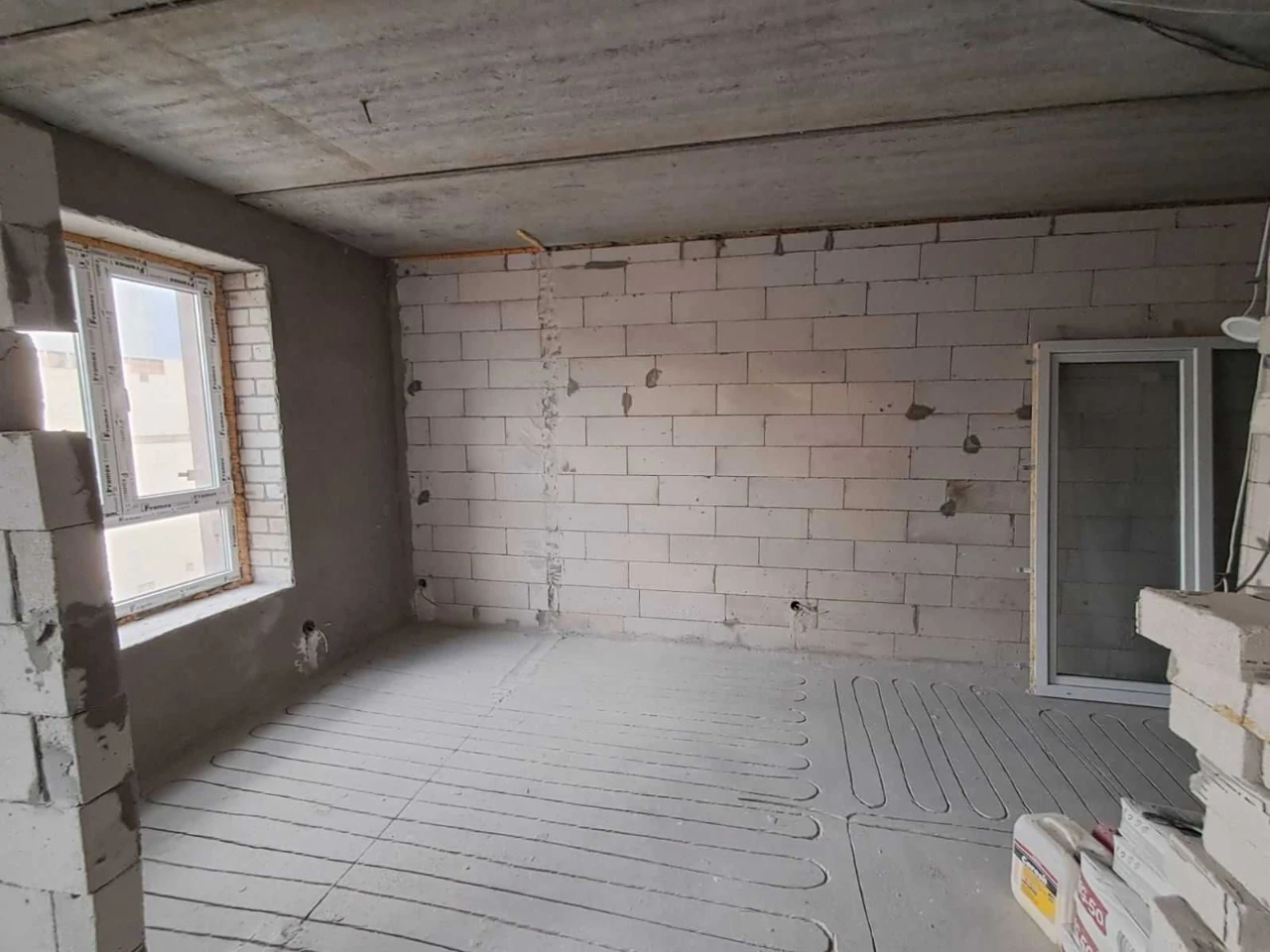 1 room for sale. apartment in Osnova residential complex, new building