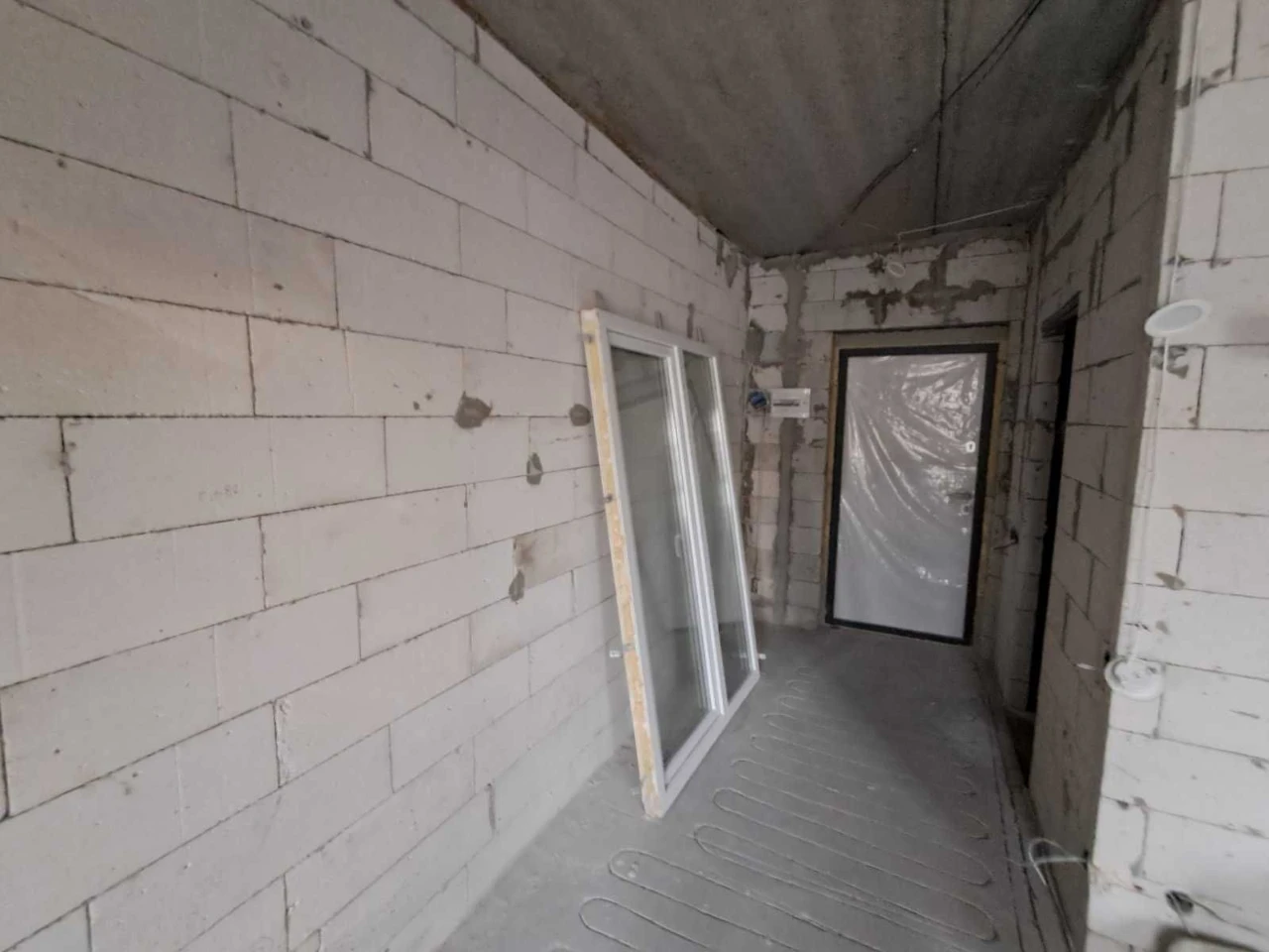 1 room for sale. apartment in Osnova residential complex, new building