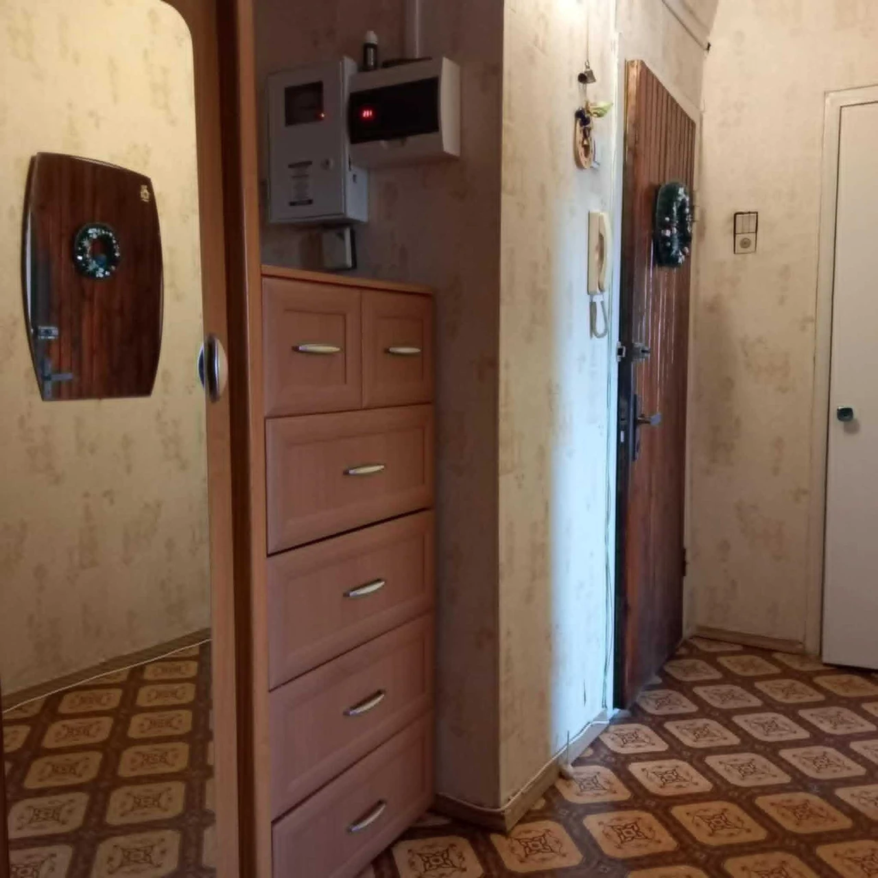 Продажа 3-х комнатной квартиры г.Запорожье, Днепровский р-н
