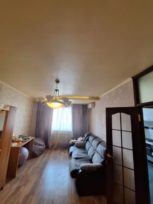 Exclusive! Improved 3-bedroom apartment for sale in S. Saltovka 5.