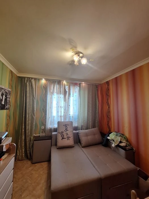 Exclusive! Improved 3-bedroom apartment for sale in S. Saltovka 5.