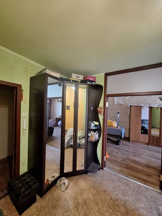 Exclusive! Improved 3-bedroom apartment for sale in S. Saltovka 5.