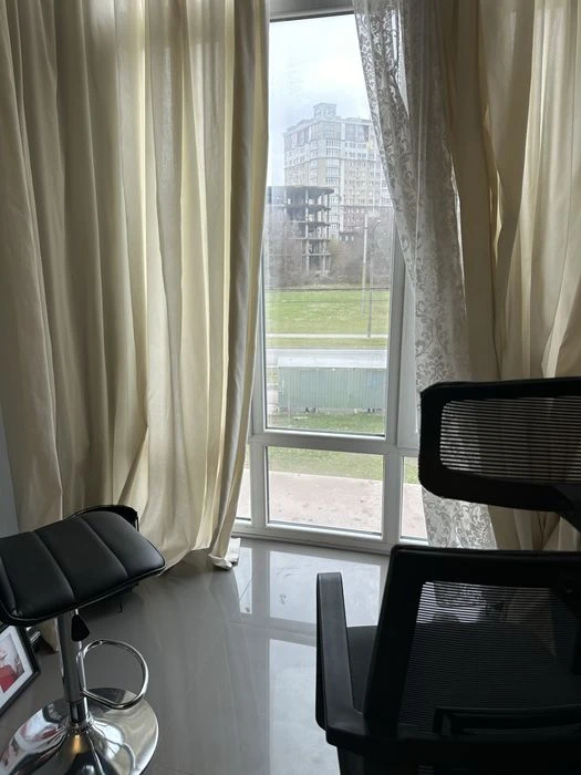 Продаеться стильна квартира , е - сертифікат
