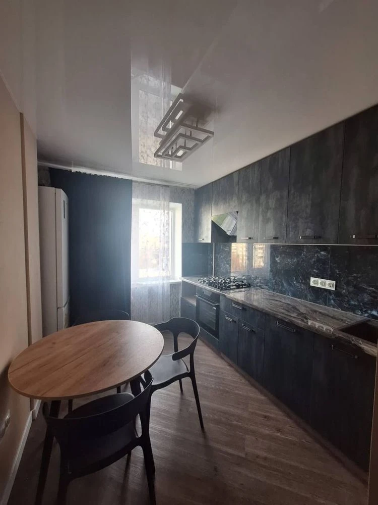 Продажа 3-комнатной квартиры, ул. Школьная / Фортечная
