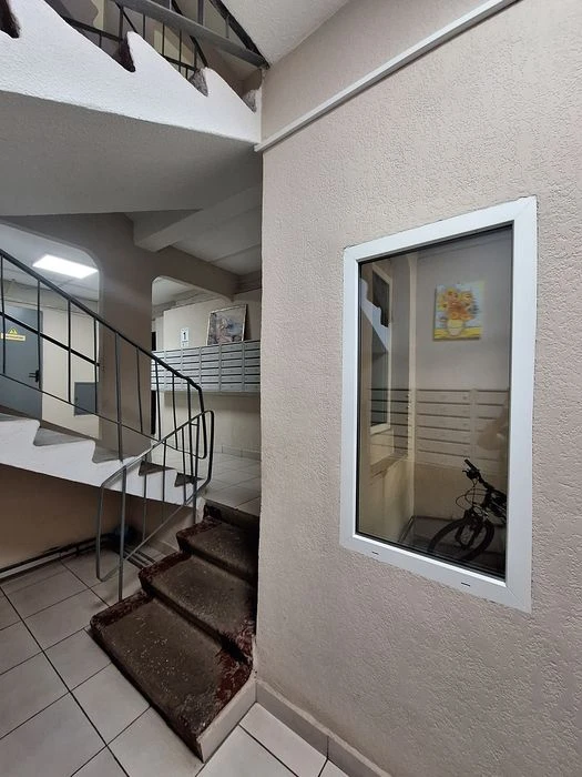 Exclusive! Improved 3-bedroom apartment for sale in S. Saltovka 5.