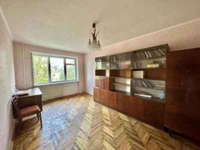 Right Bank! 2-Room Apartment on Rustavi Street
