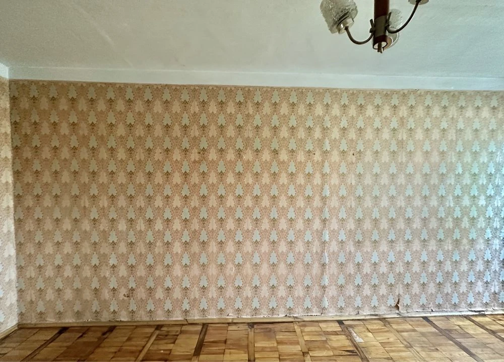Right Bank! 2-Room Apartment on Rustavi Street
