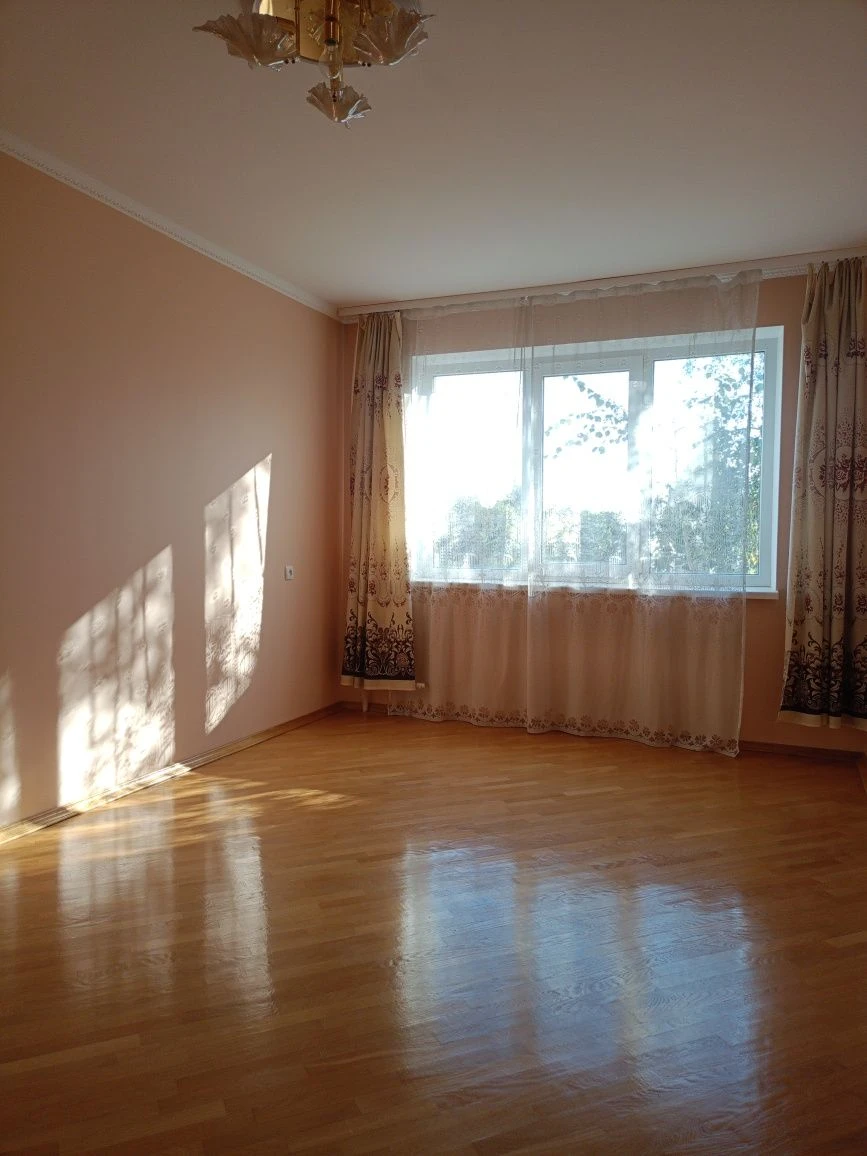 3 км квартира  по в.Чорновола