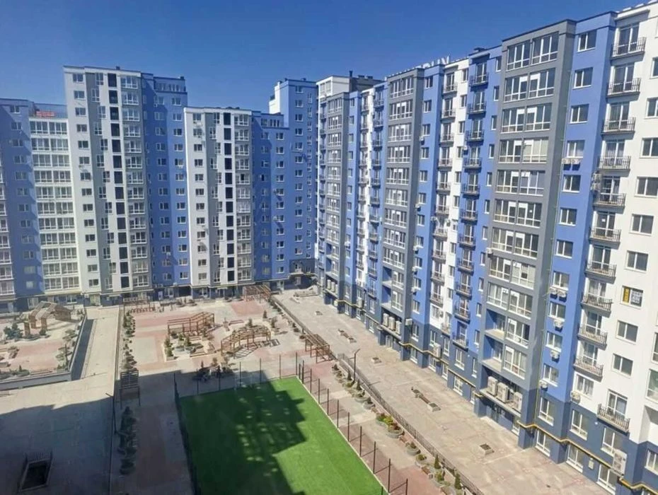 Продаж 1 кім квартири у сучасному житловому комплексі.