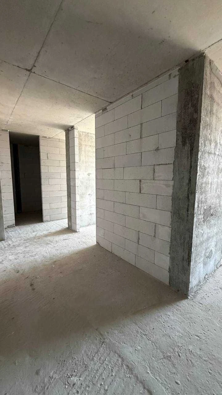 Продається 2 кім квартира у сучасному ЖК по вул. Національно