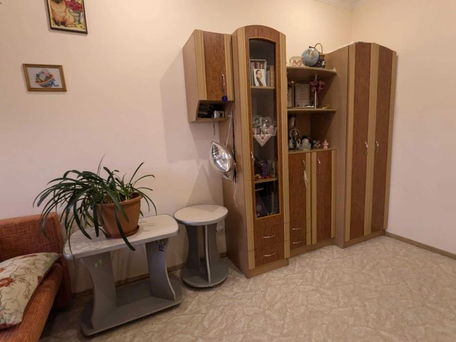 Продається 3к.дворівнева квартира район вокзалу.