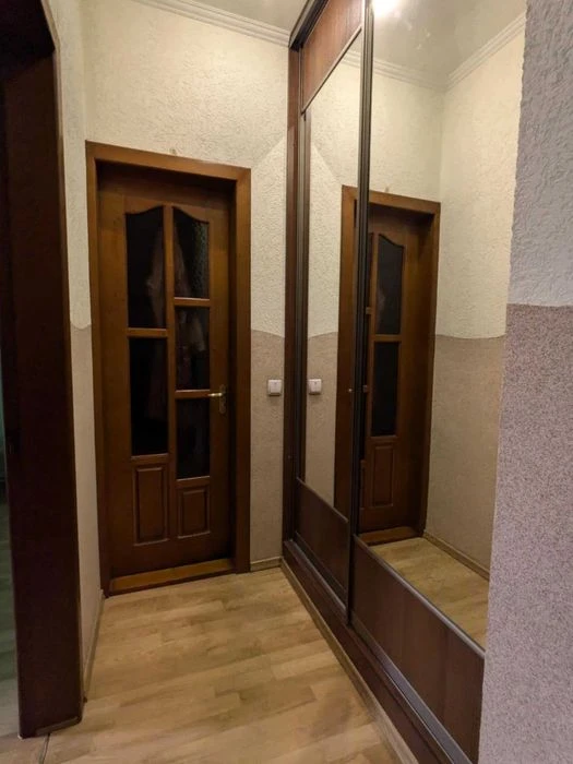Продається 3к.дворівнева квартира район вокзалу.