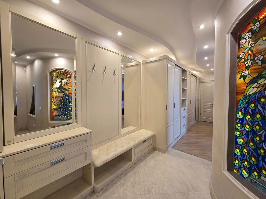 Дворівнева квартира 157 м² з дорогим ремонтом , вул. Тролейб