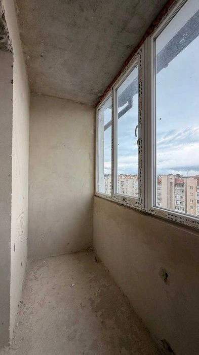 ЗДАНА Готова до ремонту! 2 кім. квартира з котлом в новобудо