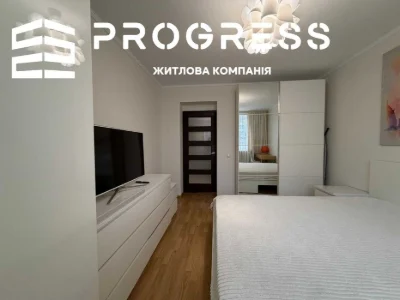 Продаж 2 кімнатної квартири вул. Вовчинецька ВАУЧЕР + кладов