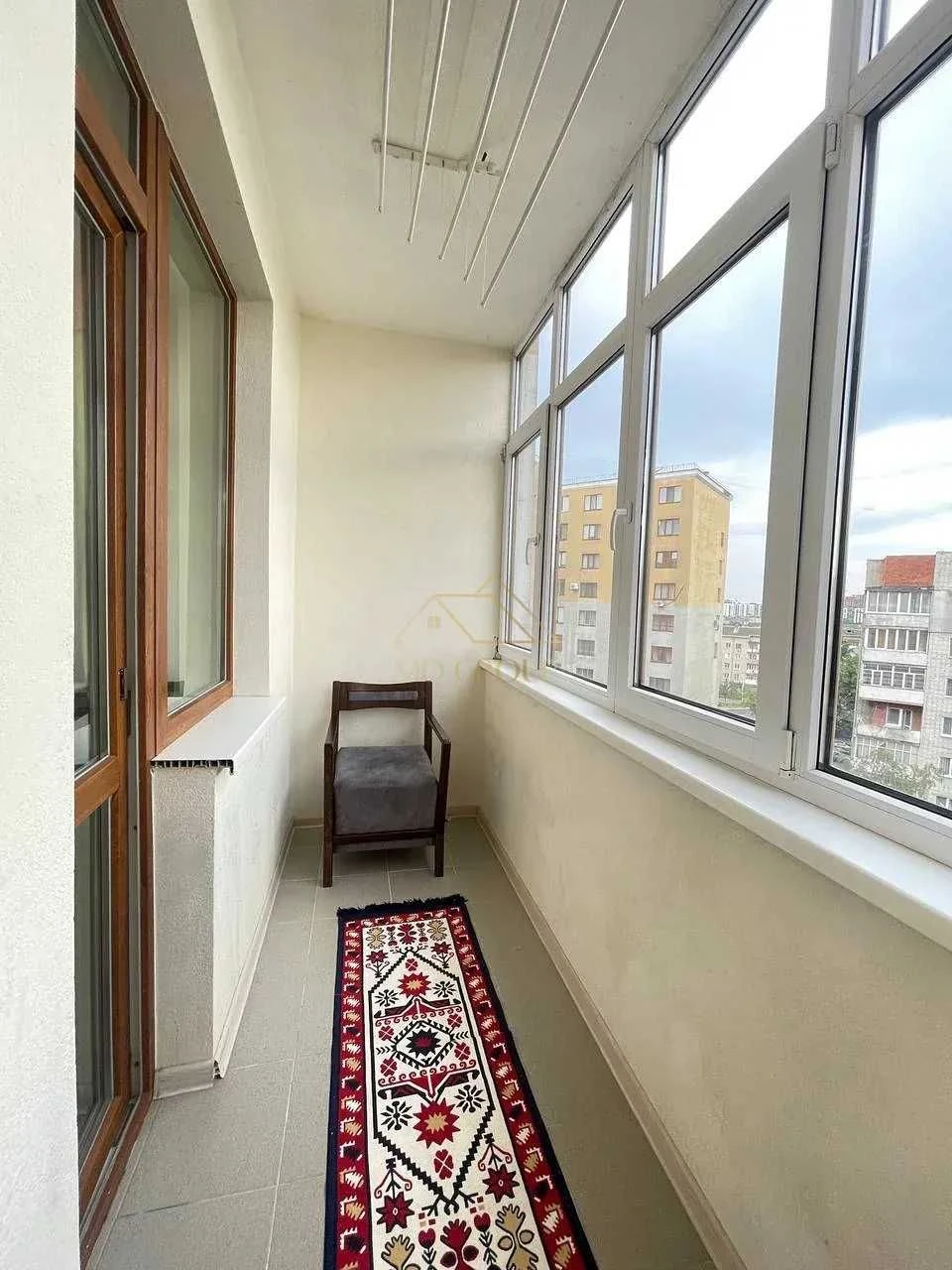 Продається велика 3 кім.квартира ,вул. Довженка