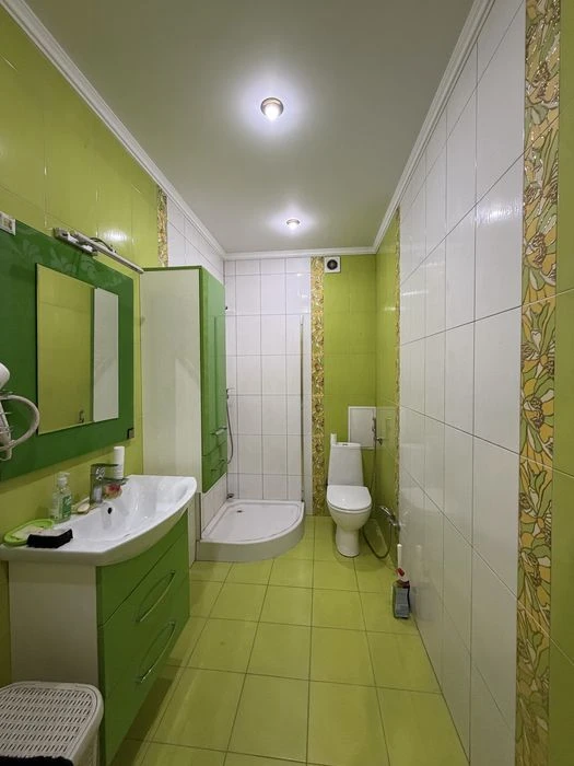 Apartment in a new building with renovation and furniture on the 5th floor