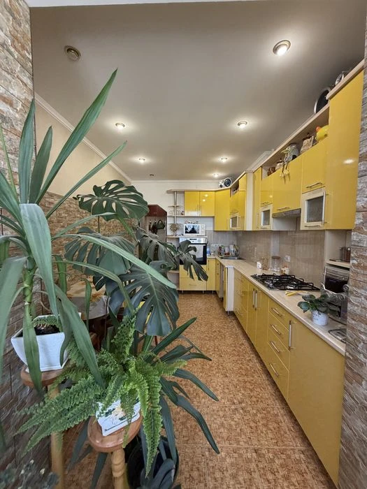 Apartment in a new building with renovation and furniture on the 5th floor