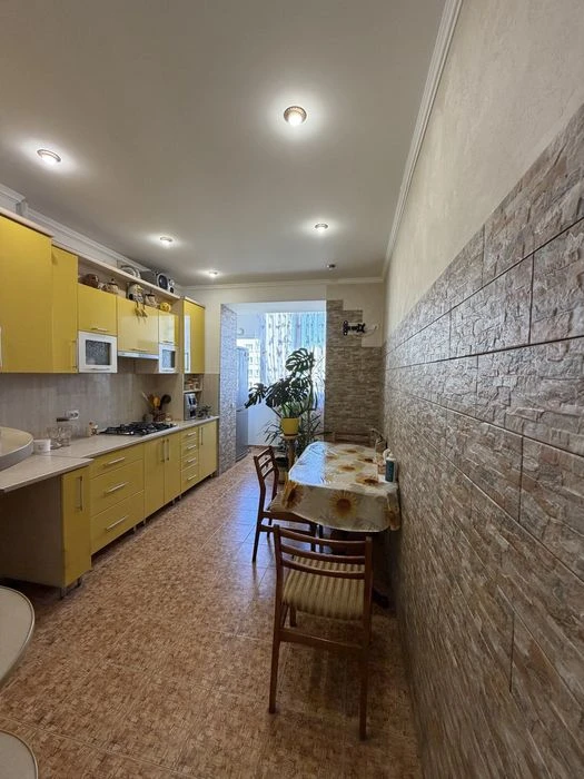Apartment in a new building with renovation and furniture on the 5th floor