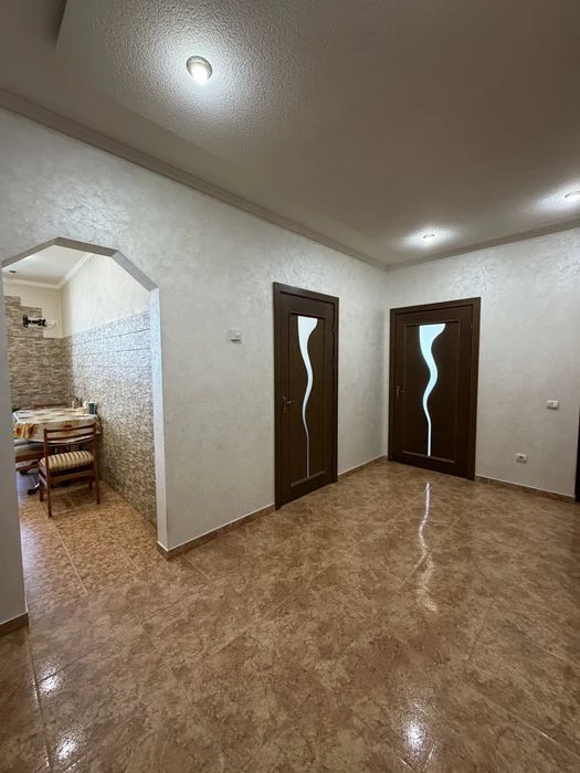 Apartment in a new building with renovation and furniture on the 5th floor