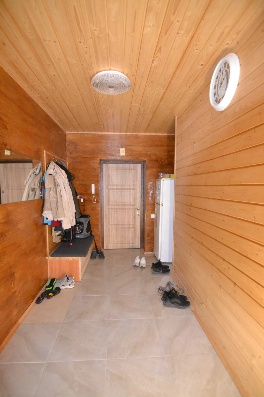 3-room apartment on Vovchynetska 2a street near the Metro shopping center! (2