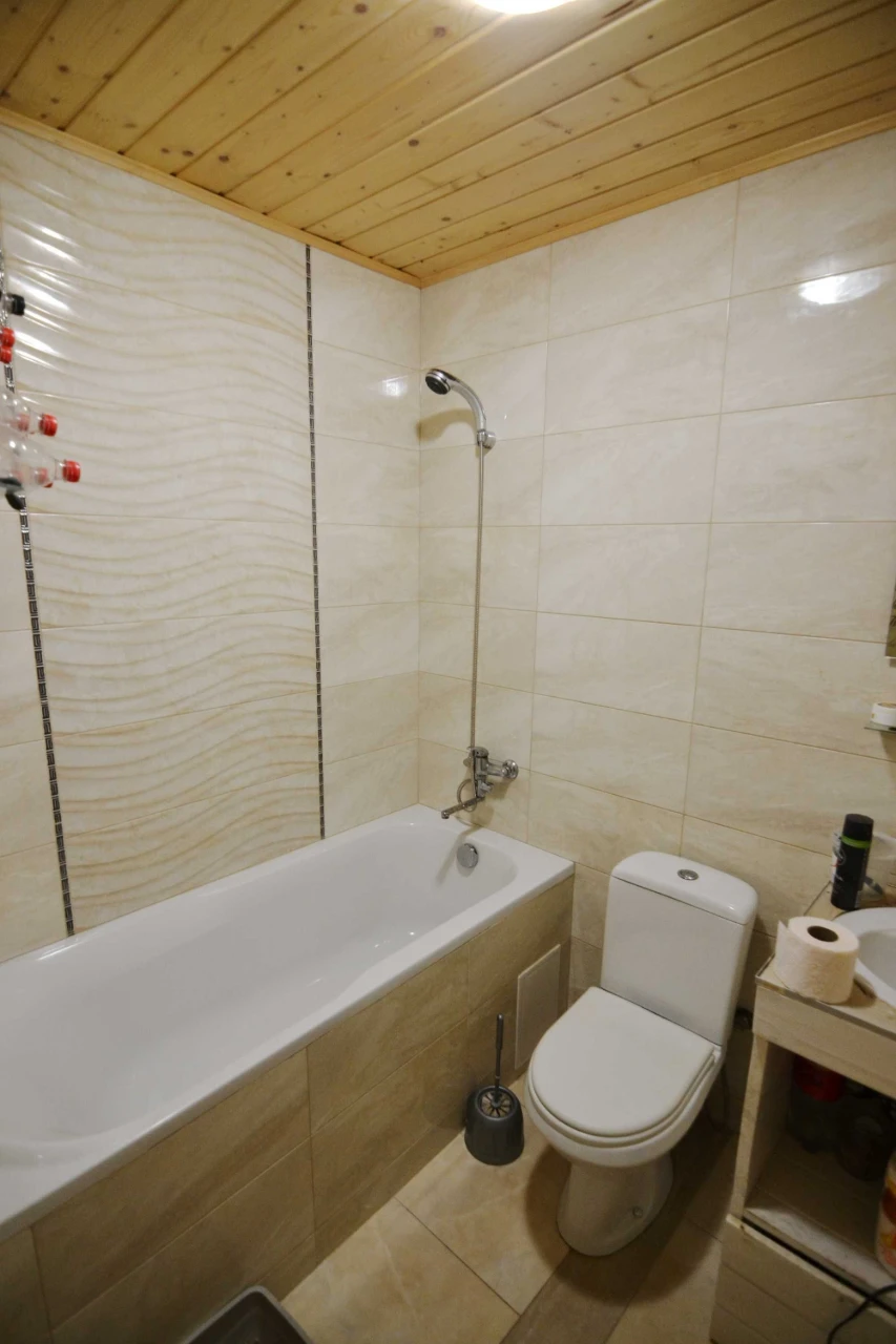 3-room apartment on Vovchynetska 2a street near the Metro shopping center! (2