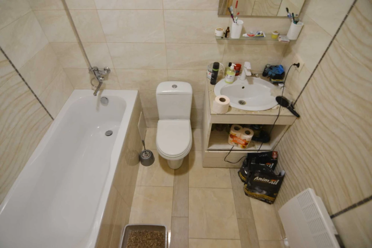 3-room apartment on Vovchynetska 2a street near the Metro shopping center! (2