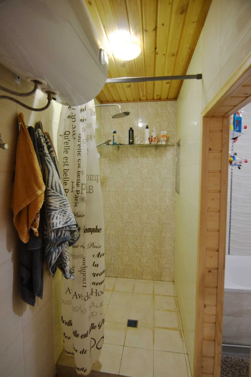 3-room apartment on Vovchynetska 2a street near the Metro shopping center! (2