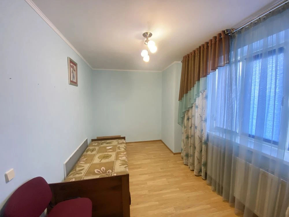 Продается 3к. квартира. Ул. Дудаева. Коновальца. Велмарт.