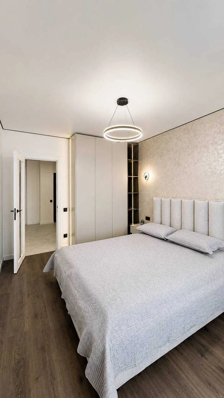 The apartment is 46 m2, fully equipped and with high-quality renovation.