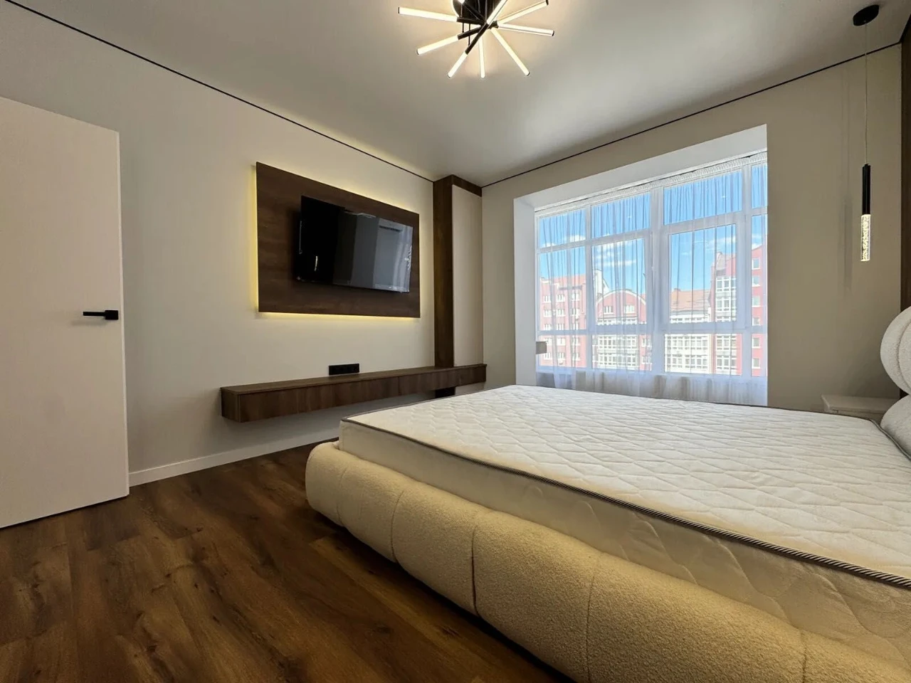 Urgent! 2-room apartment in the center, fully equipped 6