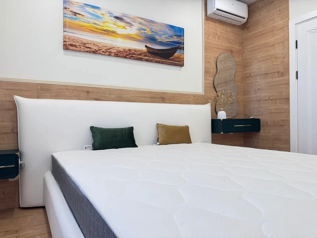New near Shevchenko Park, 1-room apartment with a wardrobe!
