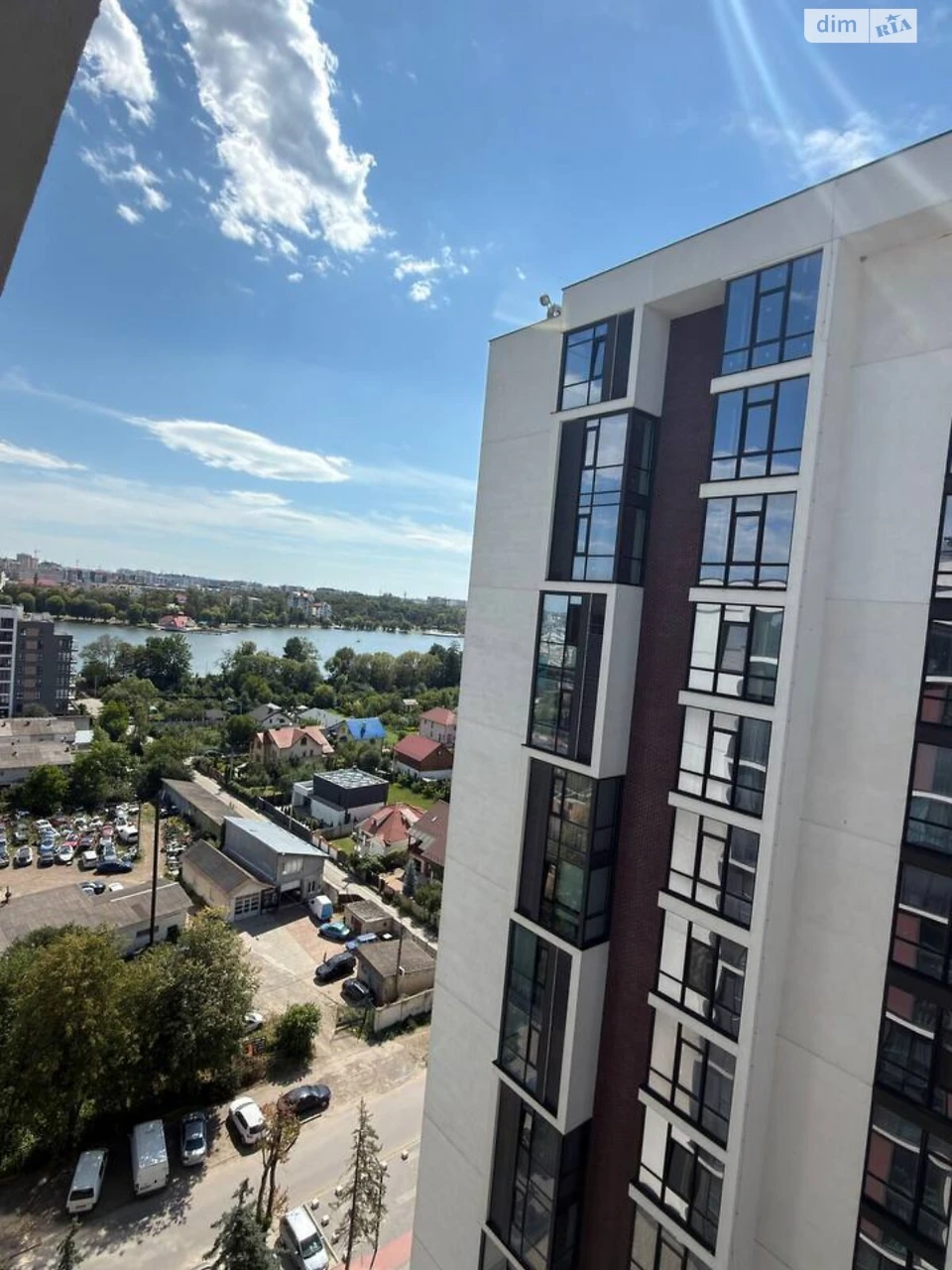 Продаж Квартира Набережна