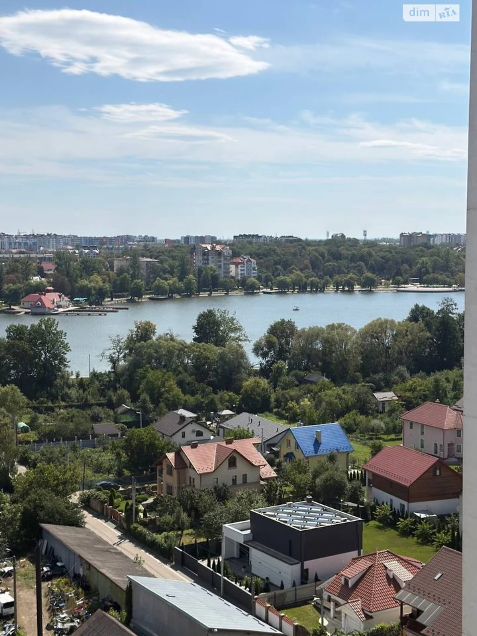 Продаж Квартира Набережна