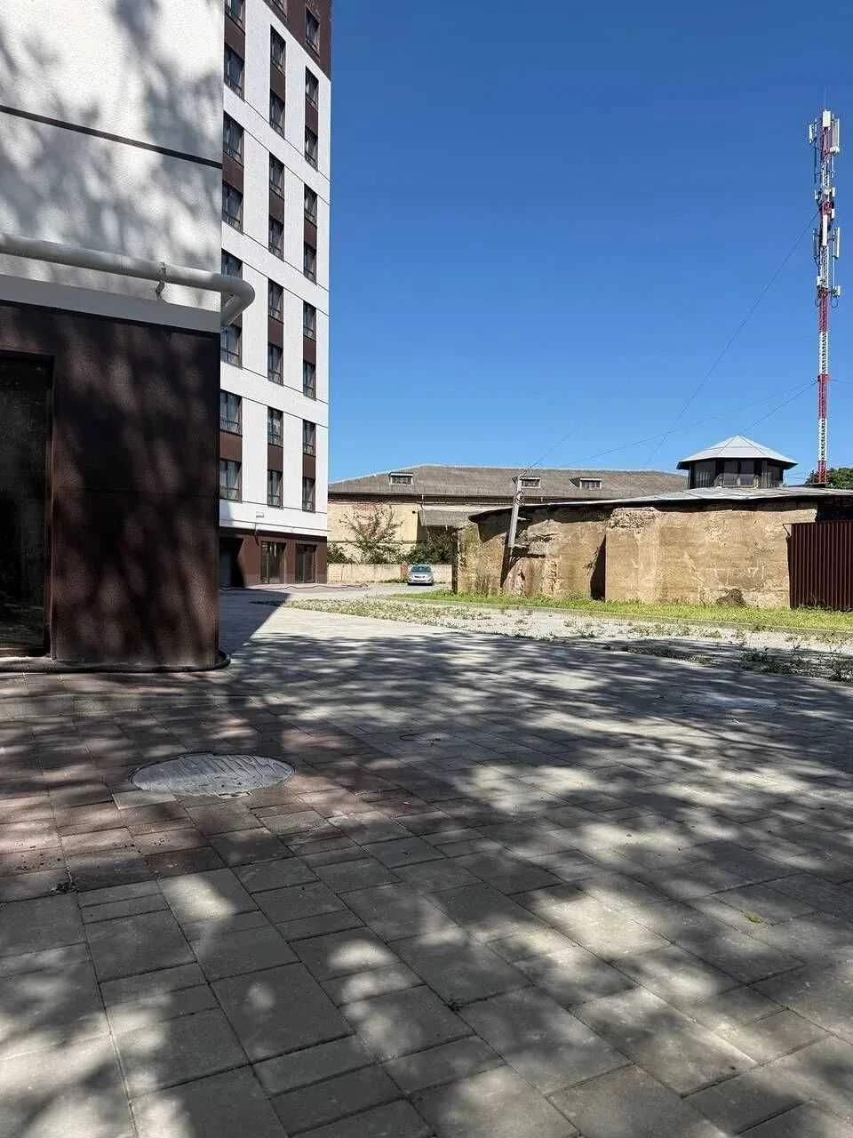 1 кімнатний сирець поруч з озером за топ ціною