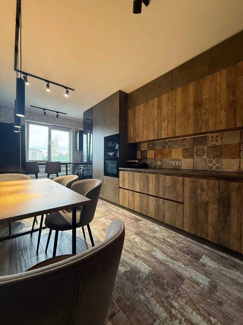 3-room apartment with new renovation, center, Independence Street