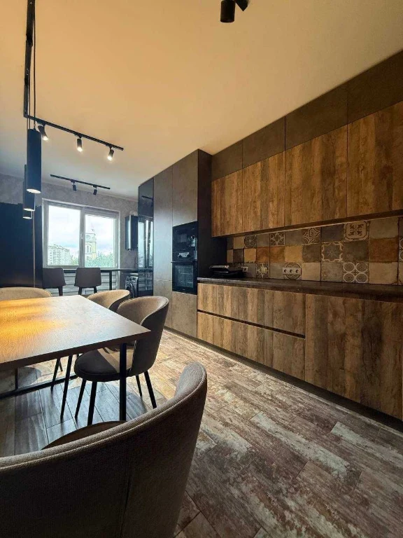 3-room apartment with new renovation, center, Independence Street